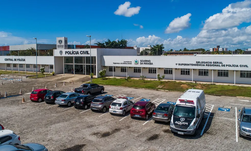 Idosa é presa suspeita de injúria racial contra atendente de consultório médico, em João Pessoa